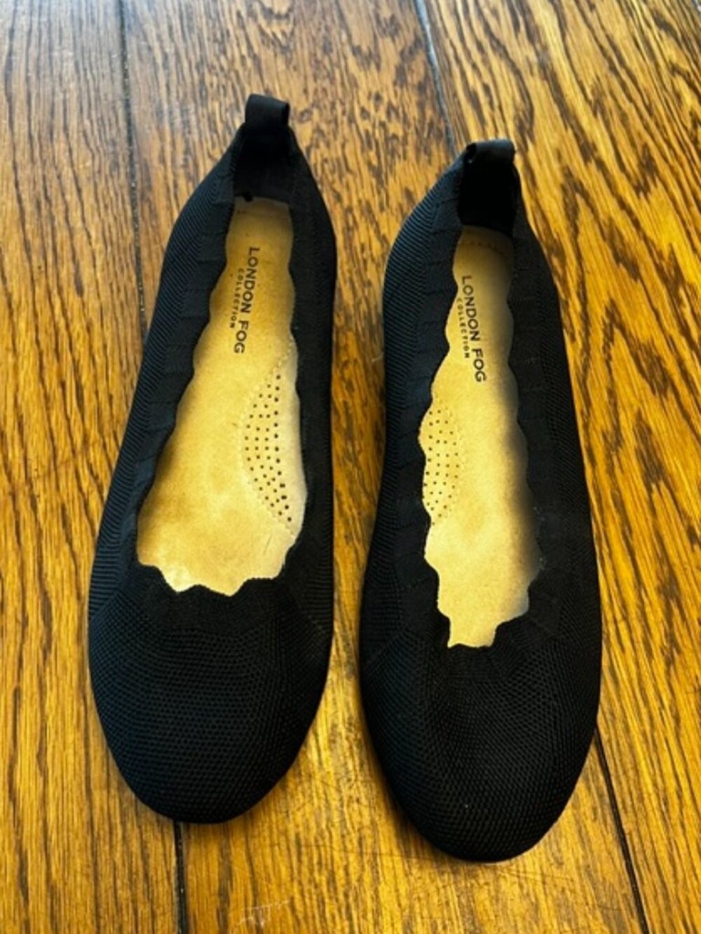 Women's London Fog Collection flat Shoe, Black, Size 7W, Textile upper, Ex Cond!